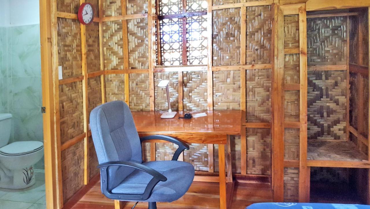 Mj Room Rental Mahogany Dauis Exterior photo